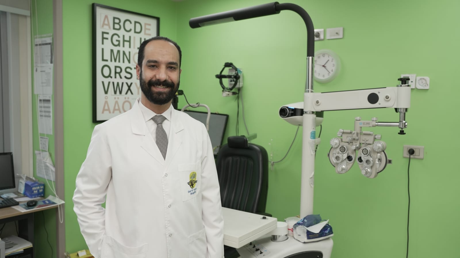 مصطفى عمرو عزب